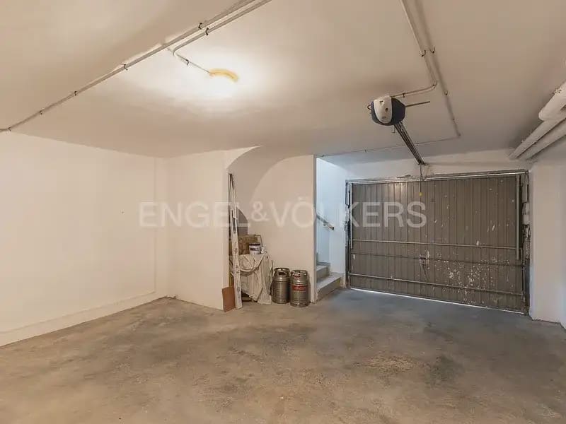 Villa/Maison de 3 chambres à louer à Chiva avec garage - 1 600 € (Ref: 10116073)