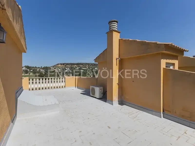 Villa/Maison de 3 chambres à louer à Chiva avec garage - 1 600 € (Ref: 10116073)