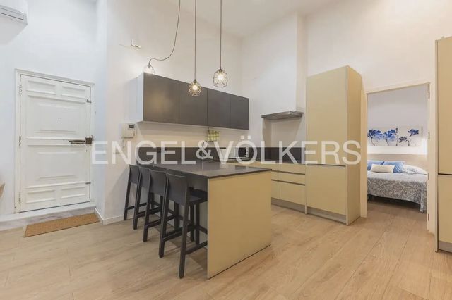 2 soveværelse Lejlighed til salg i El Pla del Remei, Valencia by - € 475.000 (Ref: 10116075)