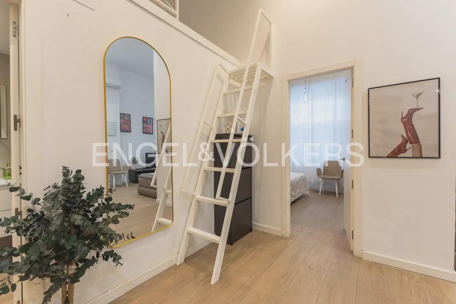 2 bedroom Flat for sale in Valencia city - € 475,000 (Ref: 10116075)