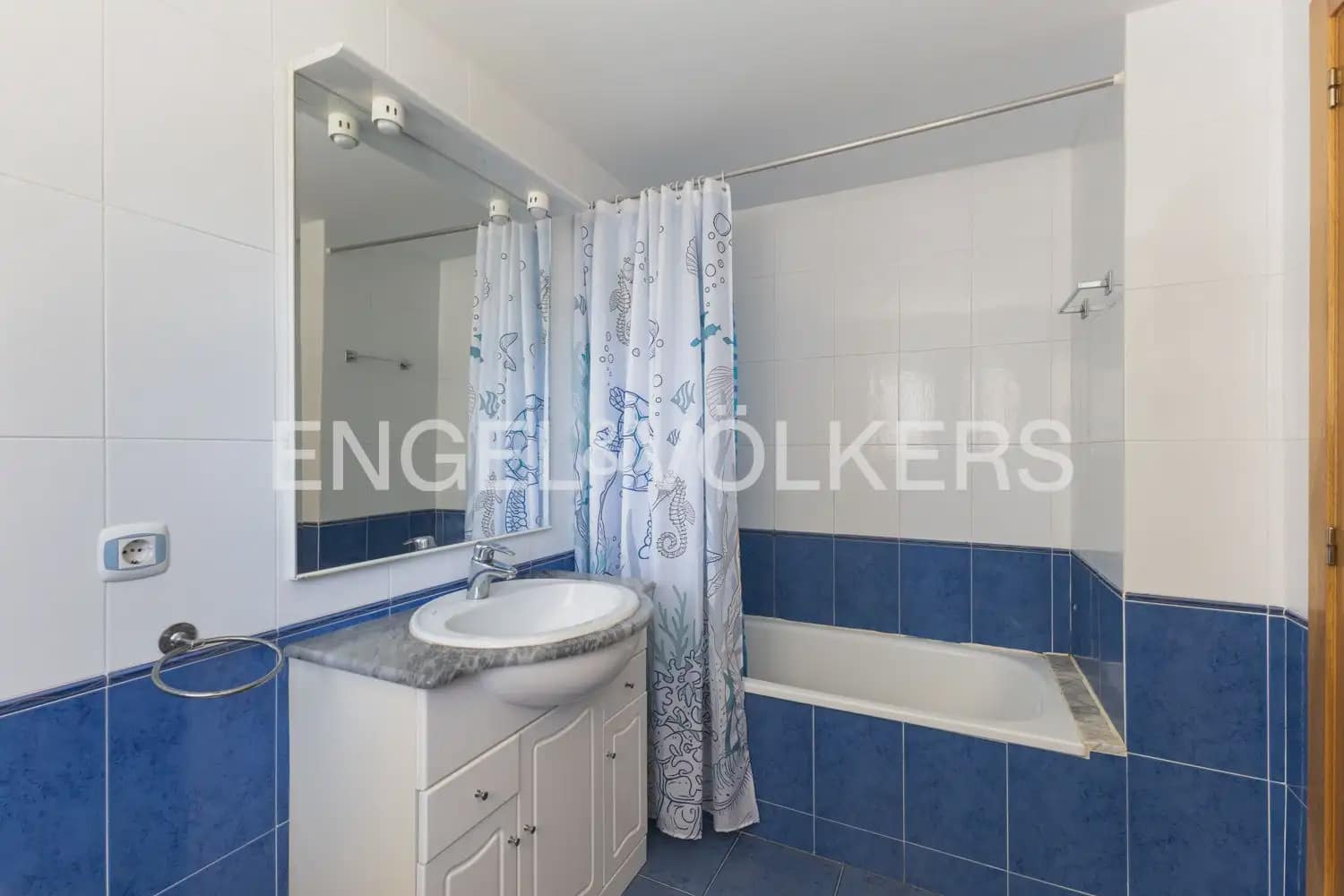 2 bedroom Flat for sale in Peniscola with garage - € 360,000 (Ref: 10117432)
