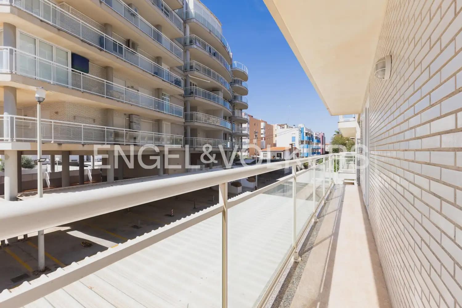 2 bedroom Flat for sale in Peniscola with garage - € 360,000 (Ref: 10117432)