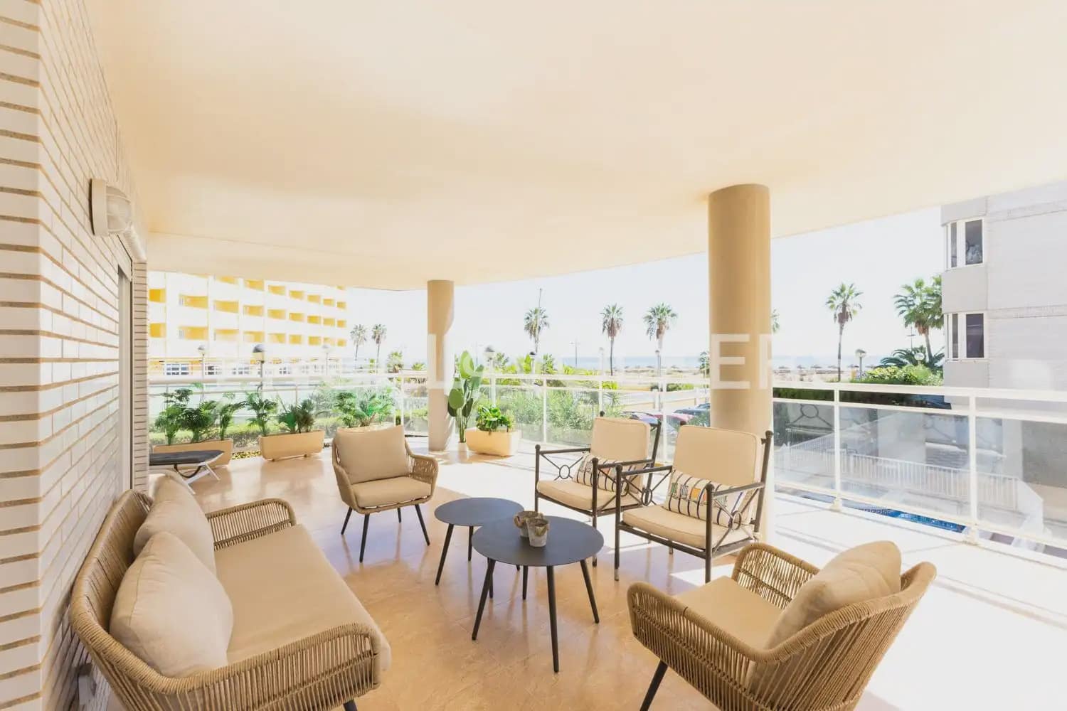 2 bedroom Flat for sale in Peniscola with garage - € 360,000 (Ref: 10117432)