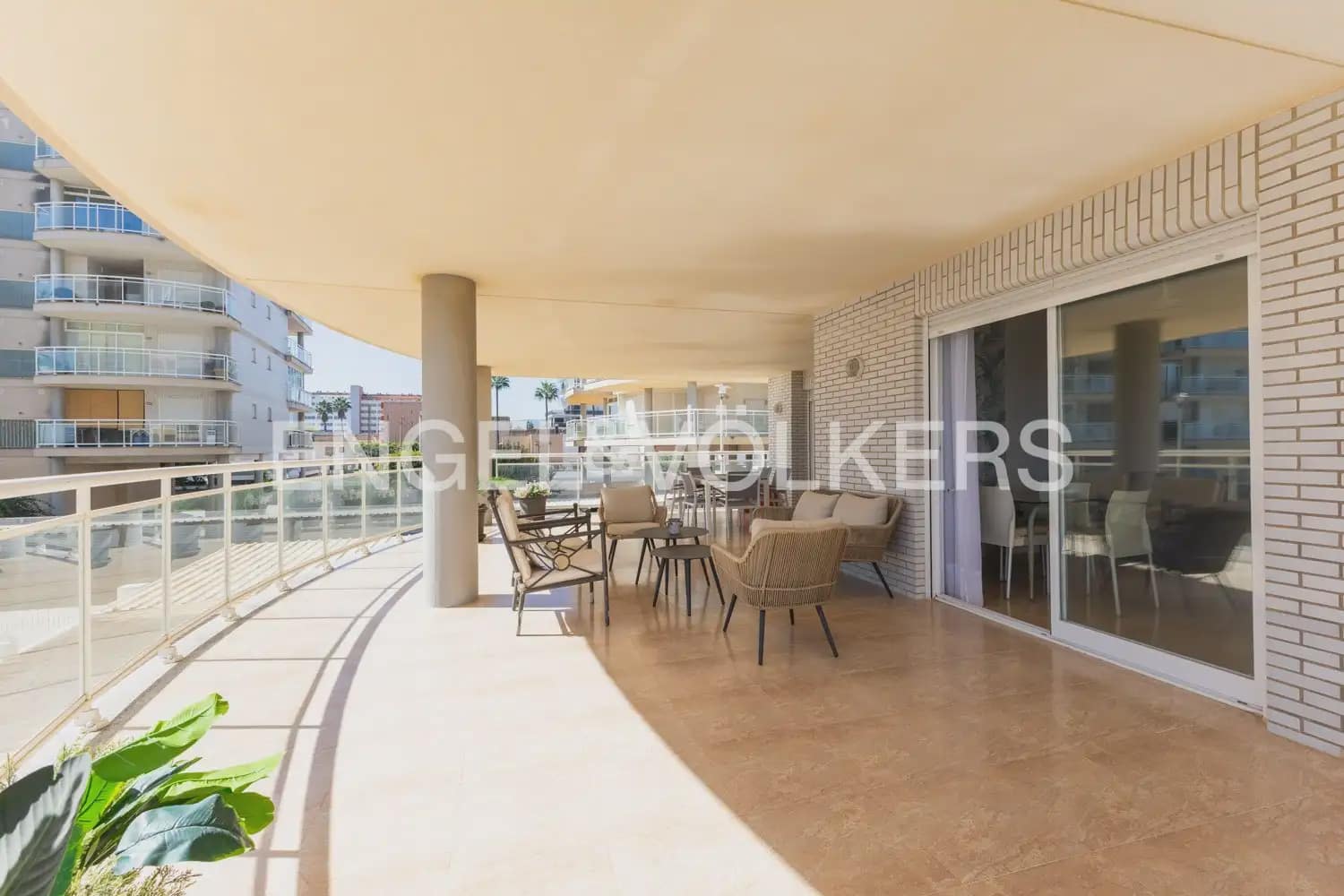 2 bedroom Flat for sale in Peniscola with garage - € 360,000 (Ref: 10117432)