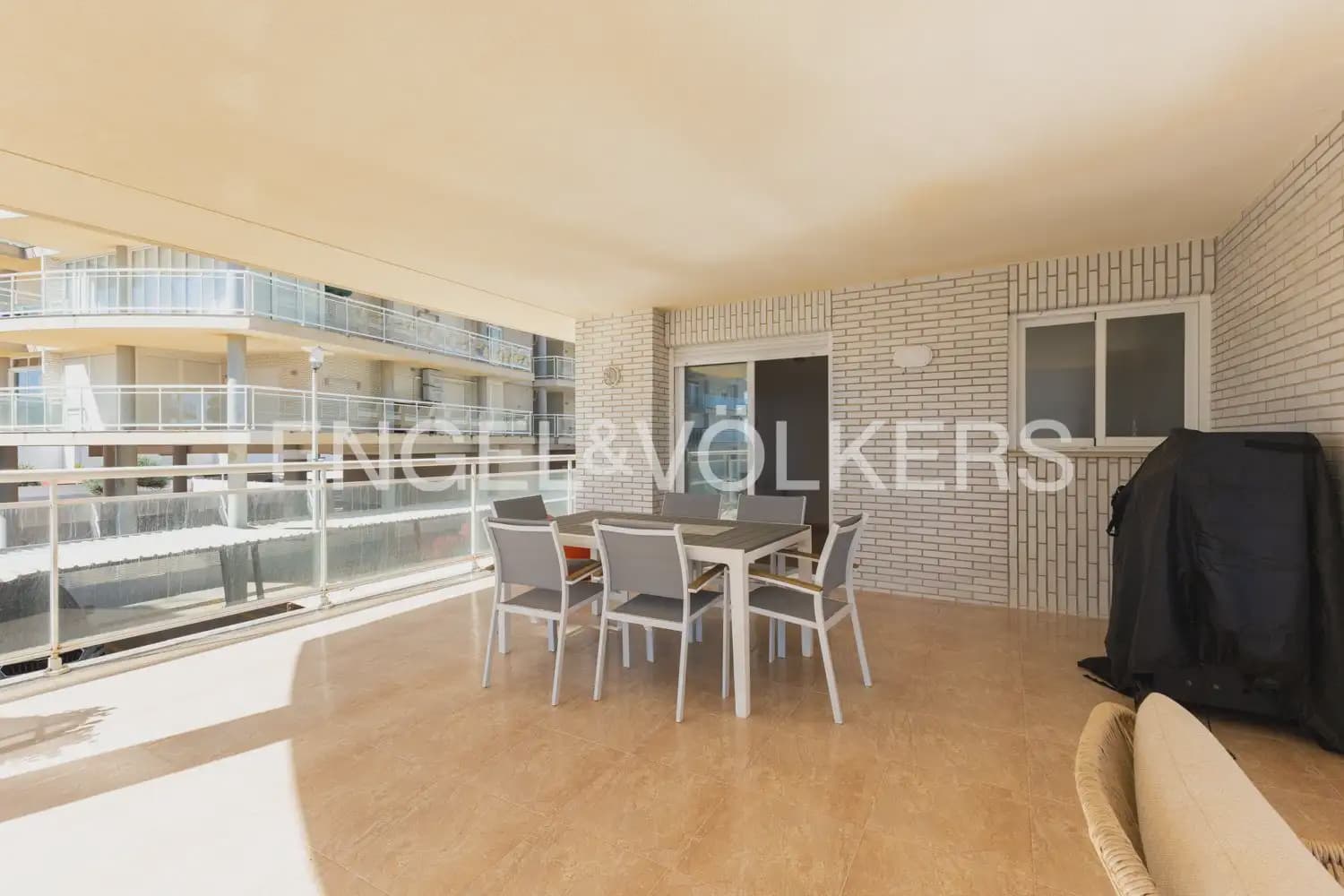 2 bedroom Flat for sale in Peniscola with garage - € 360,000 (Ref: 10117432)