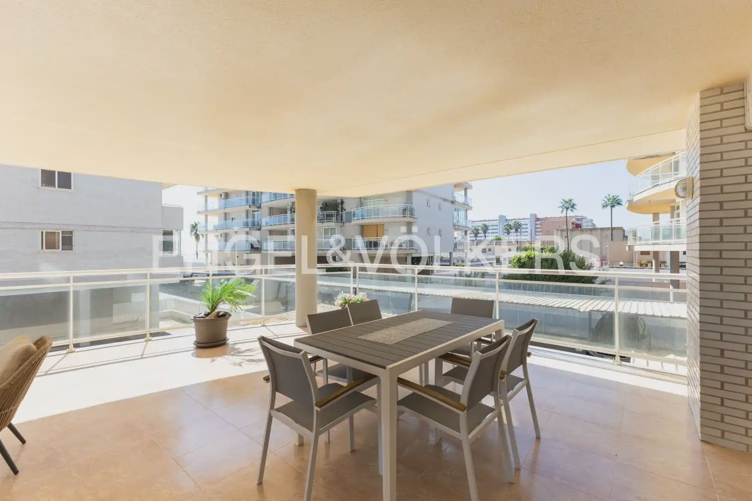 2 bedroom Flat for sale in Peniscola with garage - € 360,000 (Ref: 10117432)