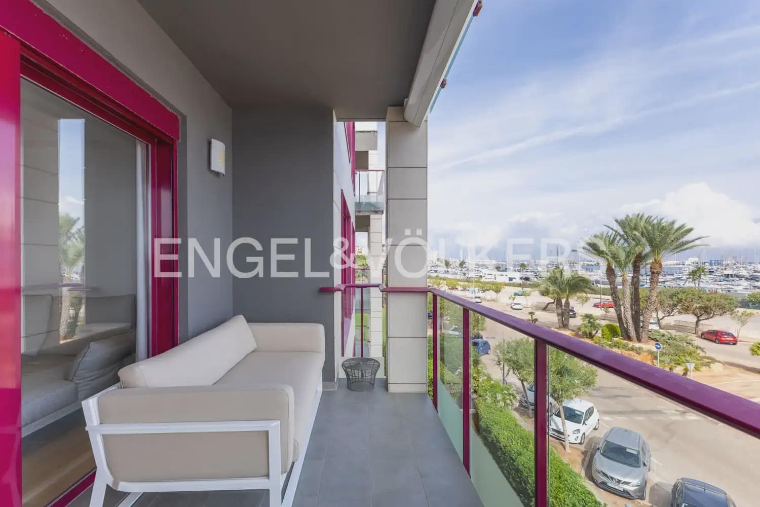 Appartement de 3 chambres à louer à Denia avec piscine garage - 2 900 € (Ref: 10118373)