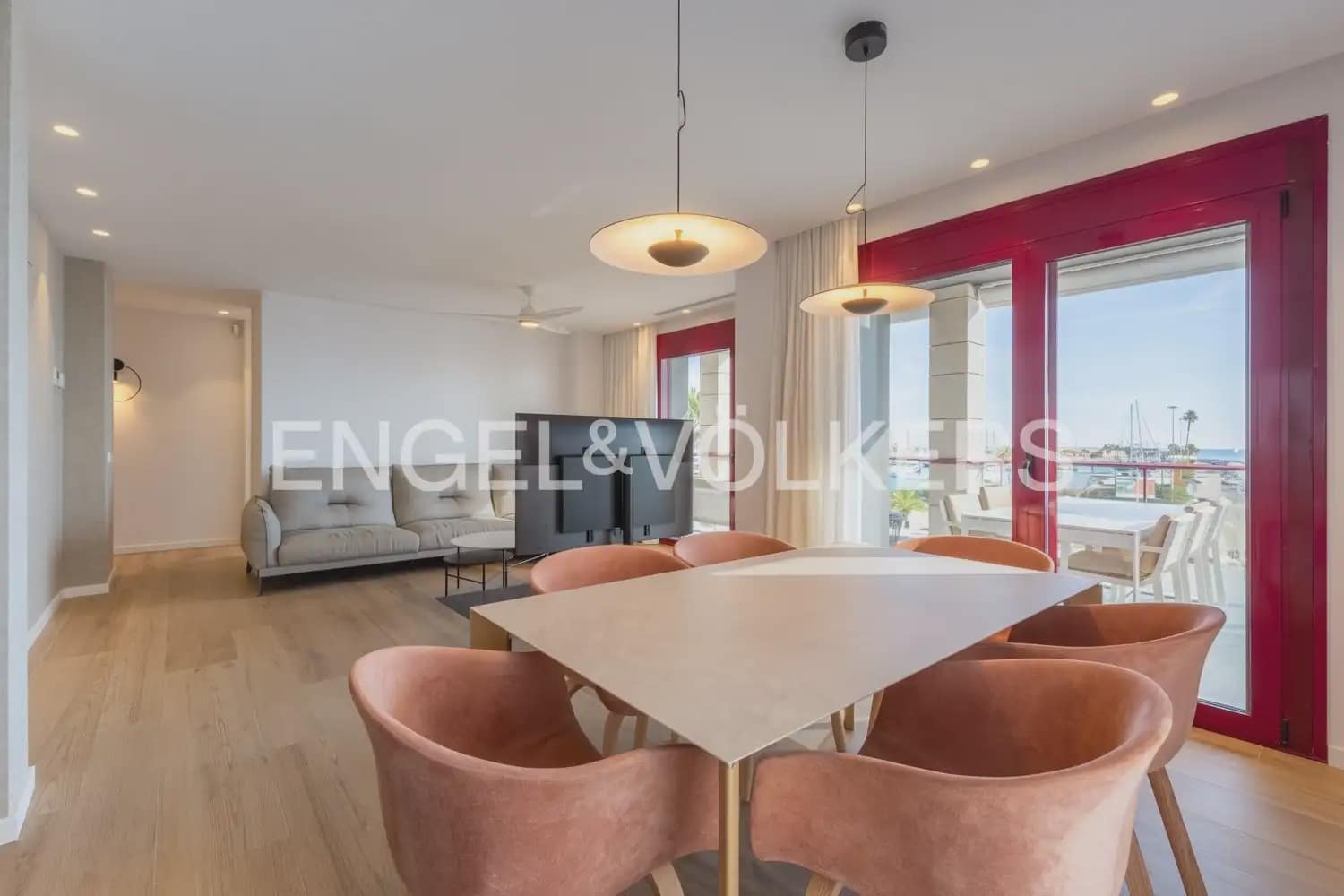 Appartement de 3 chambres à louer à Denia avec piscine garage - 2 900 € (Ref: 10118373)
