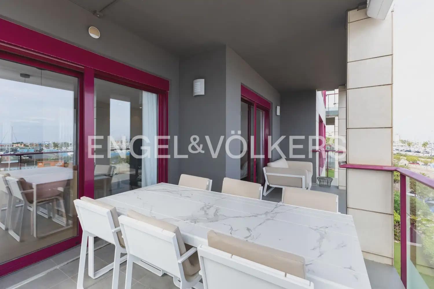 Appartement de 3 chambres à louer à Denia avec piscine garage - 2 900 € (Ref: 10118373)