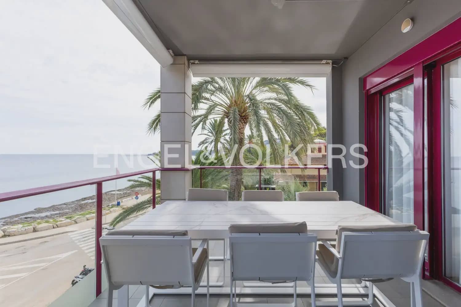 Appartement de 3 chambres à louer à Denia avec piscine garage - 2 900 € (Ref: 10118373)
