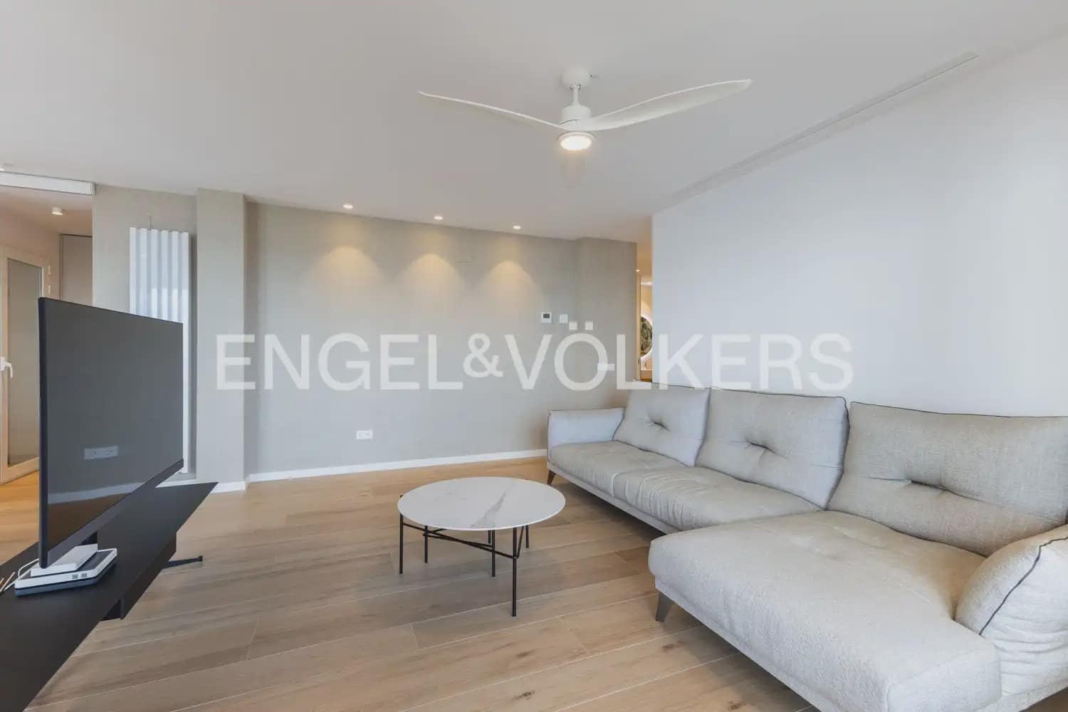 Appartement de 3 chambres à louer à Denia avec piscine garage - 2 900 € (Ref: 10118373)