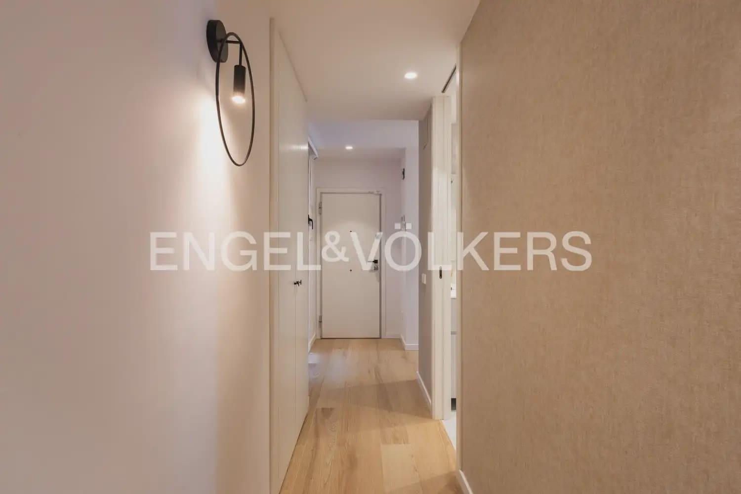Appartement de 3 chambres à louer à Denia avec piscine garage - 2 900 € (Ref: 10118373)