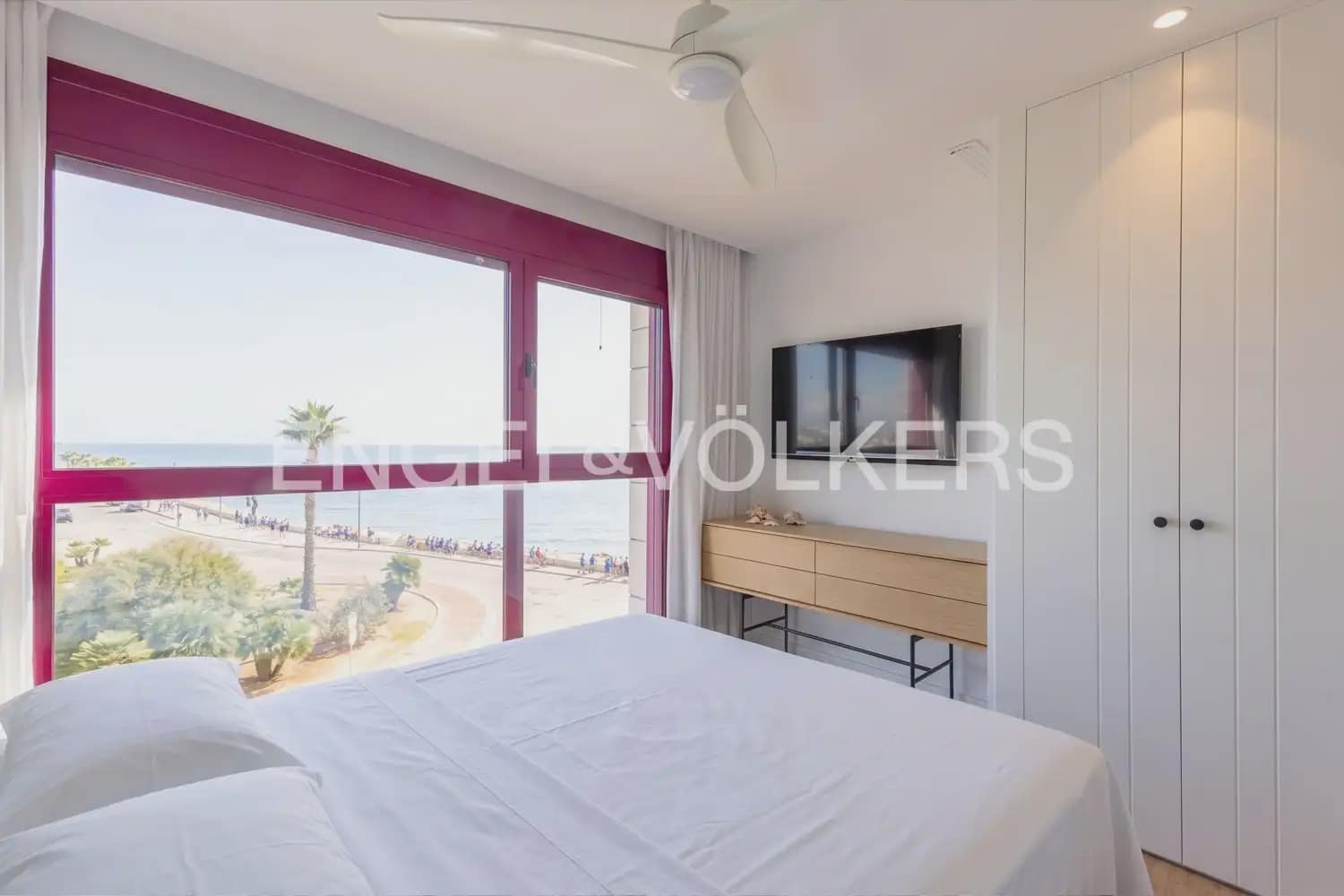 Appartement de 3 chambres à louer à Denia avec piscine garage - 2 900 € (Ref: 10118373)