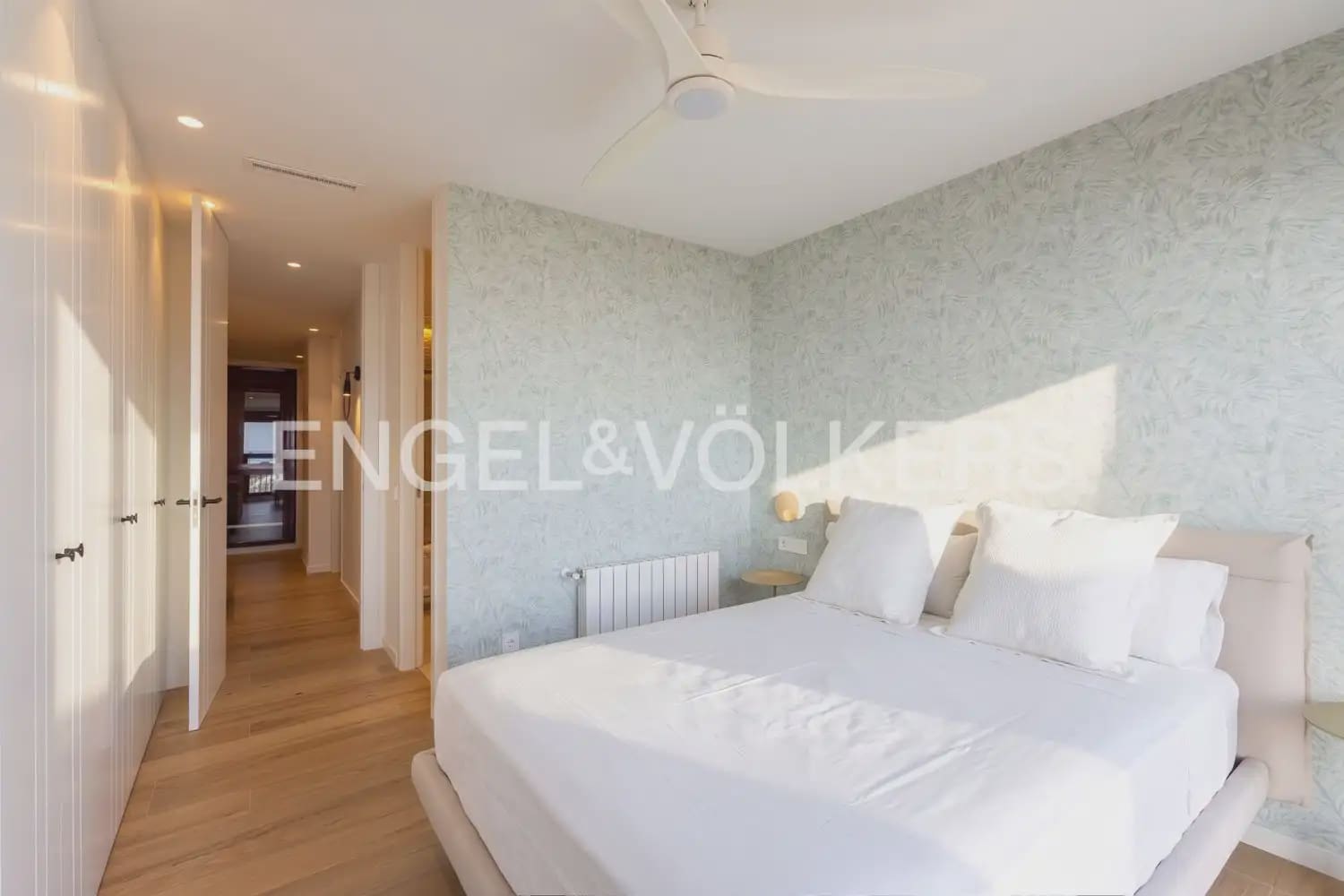 Appartement de 3 chambres à louer à Denia avec piscine garage - 2 900 € (Ref: 10118373)