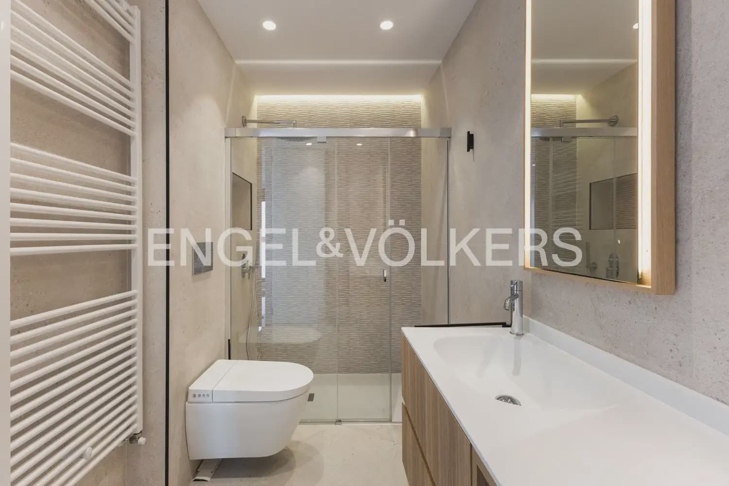 Appartement de 3 chambres à louer à Denia avec piscine garage - 2 900 € (Ref: 10118373)