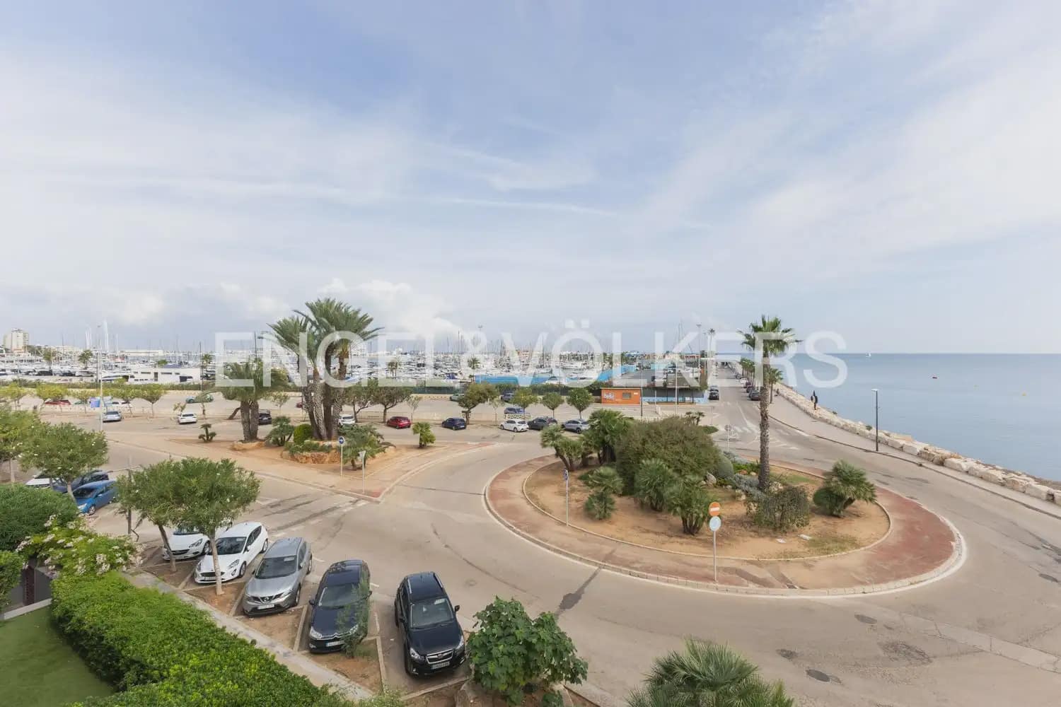 Appartement de 3 chambres à louer à Denia avec piscine garage - 2 900 € (Ref: 10118373)