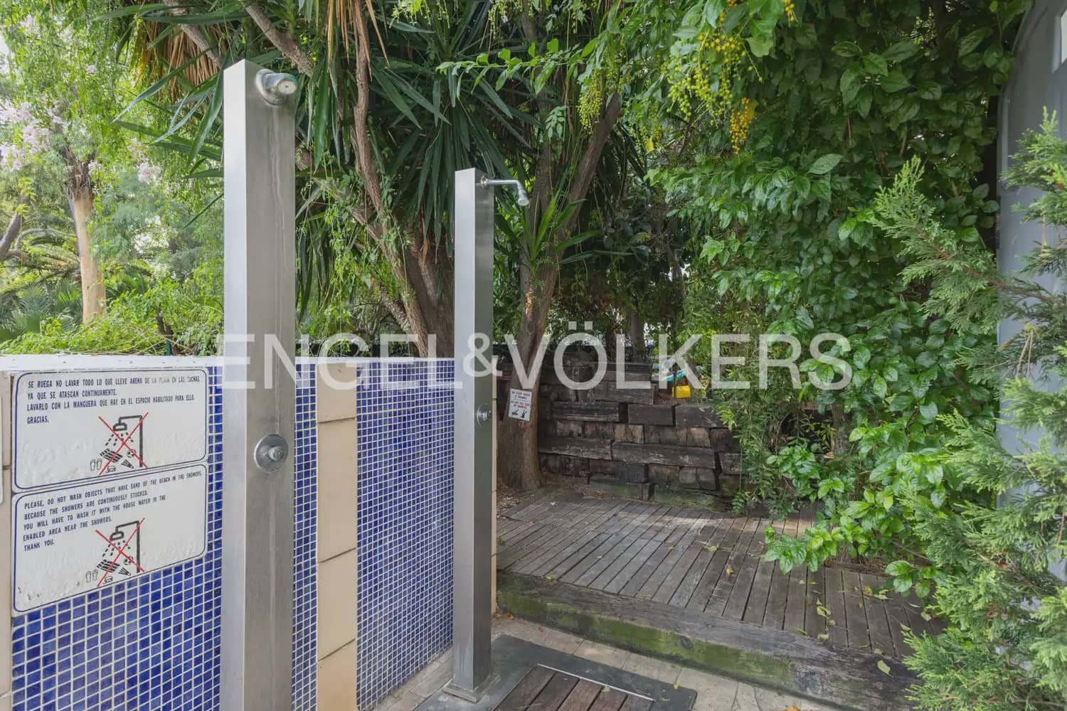 Appartement de 3 chambres à louer à Denia avec piscine garage - 2 900 € (Ref: 10118373)