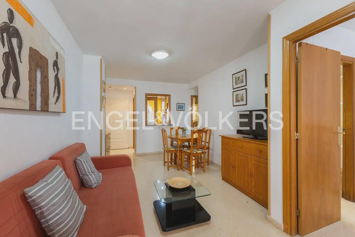 2 bedroom Flat for sale in Oropesa  with pool garage - € 159,000 (Ref: 10118374)