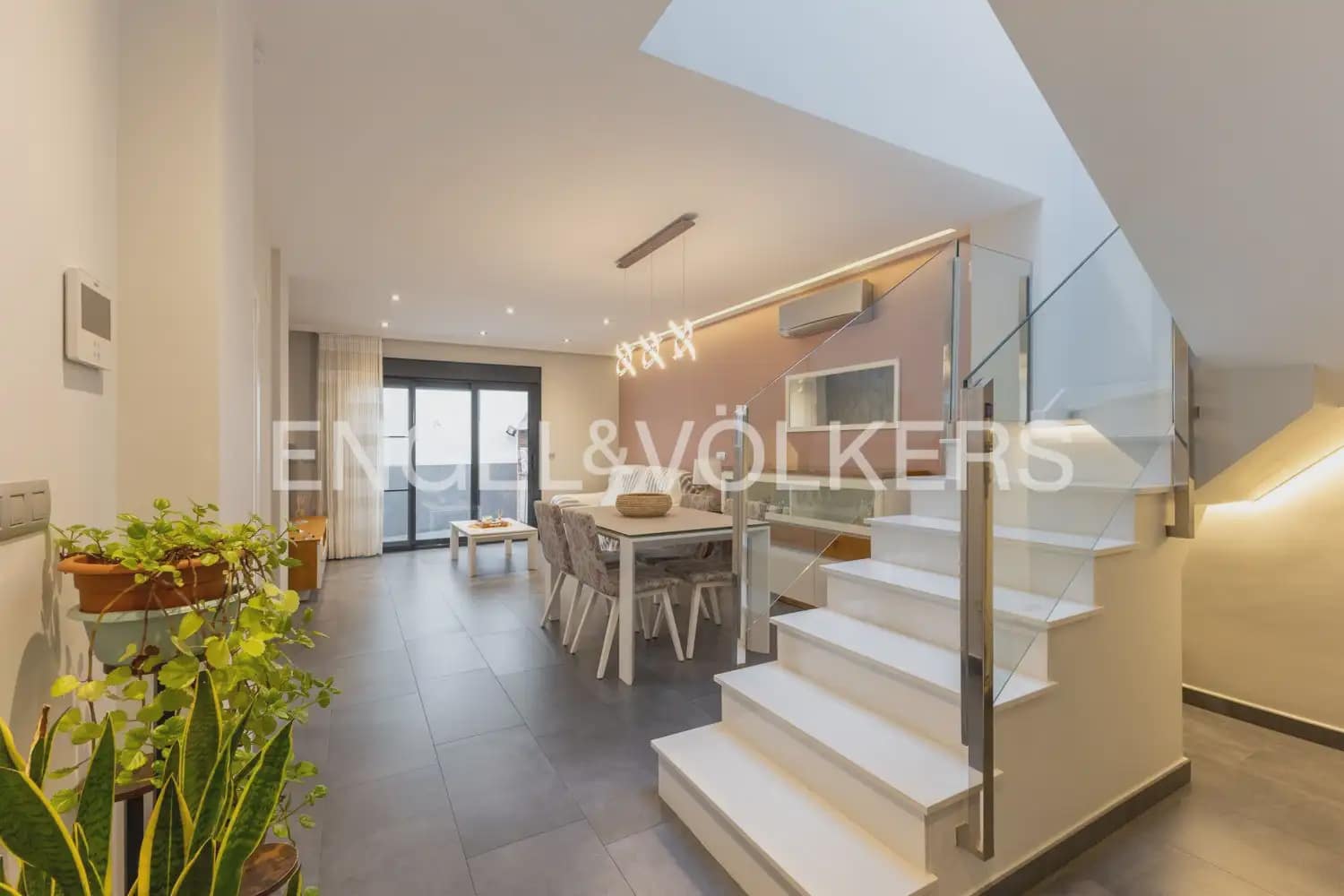 3 soveværelse Rækkehus til salg i Nules med garage - € 315.000 (Ref: 10118385)