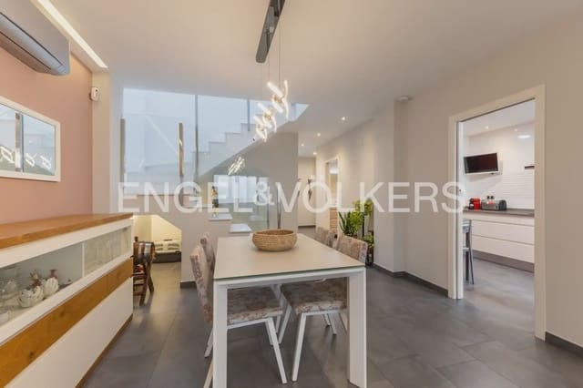 3 soveværelse Rækkehus til salg i Nules med garage - € 315.000 (Ref: 10118385)
