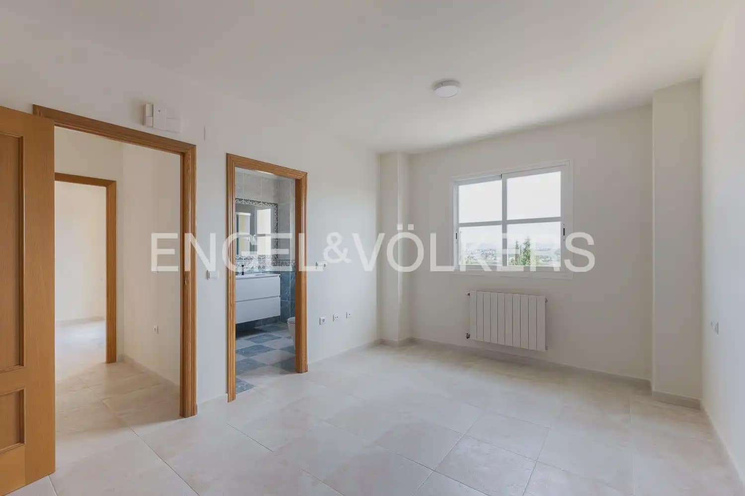 4 Zimmer Villa zu vermieten in Riba-roja de Turia mit Pool Garage - 3.500 € (Ref: 10118496)