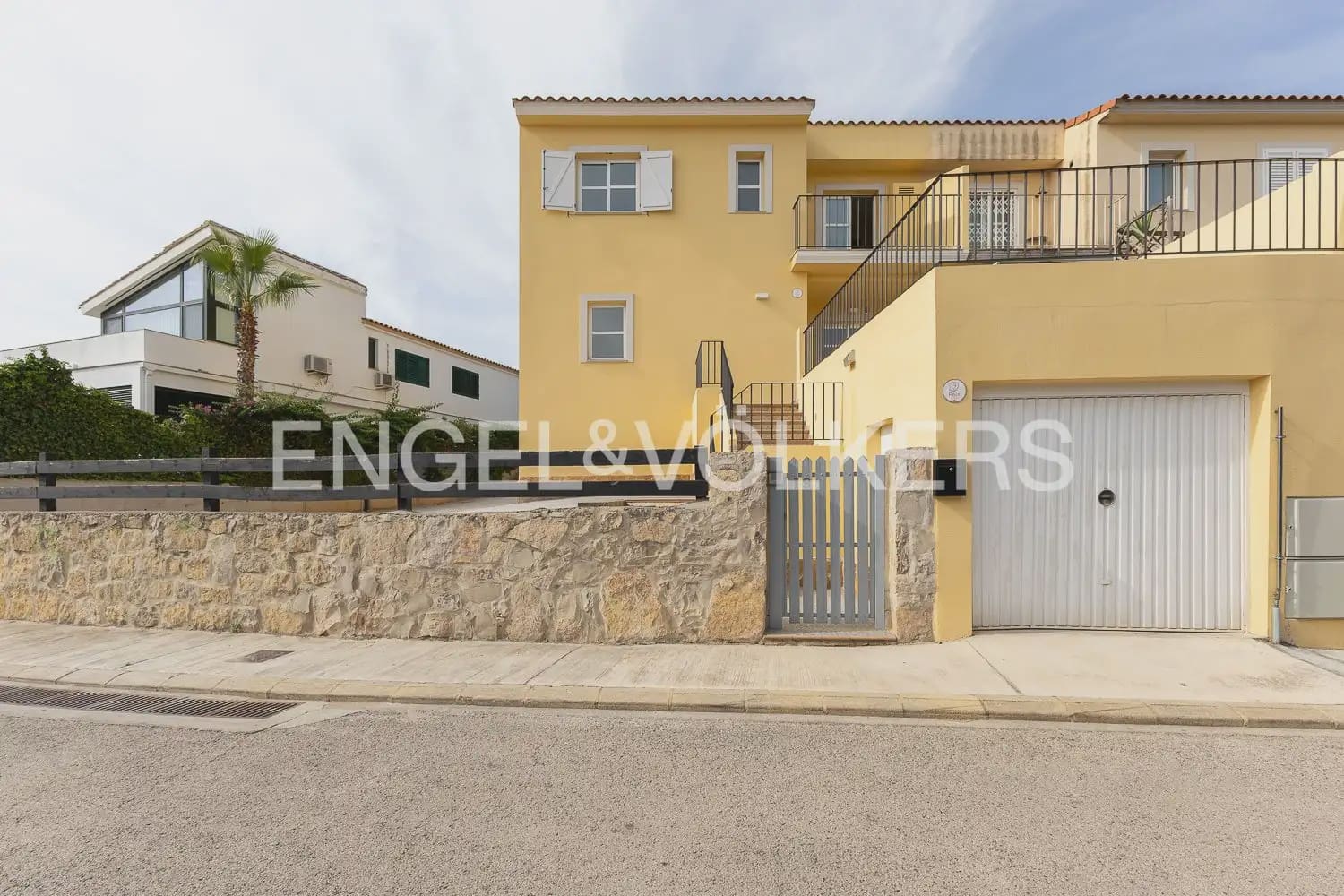 4 Zimmer Villa zu vermieten in Riba-roja de Turia mit Pool Garage - 3.500 € (Ref: 10118496)