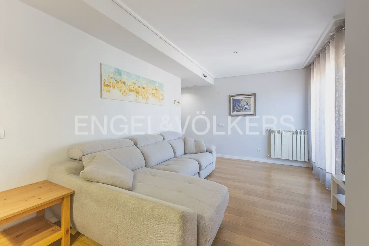 2 quarto Apartamento para arrendar em Valencia cidade com piscina - 2 000 € (Ref: 10120269)