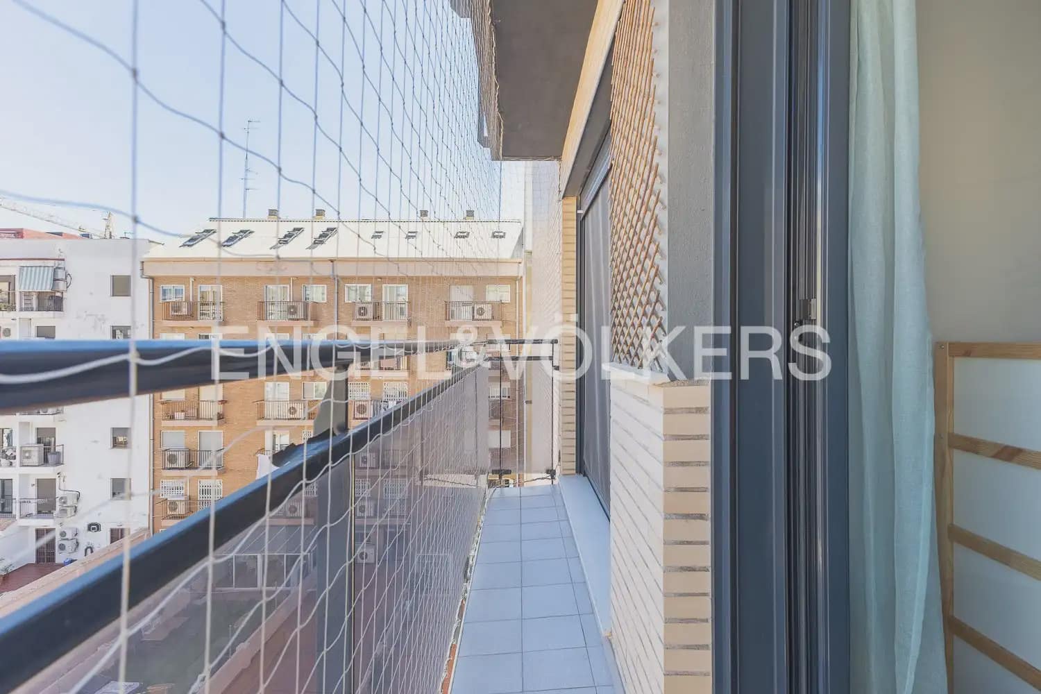 2 quarto Apartamento para arrendar em Valencia cidade com piscina - 2 000 € (Ref: 10120269)