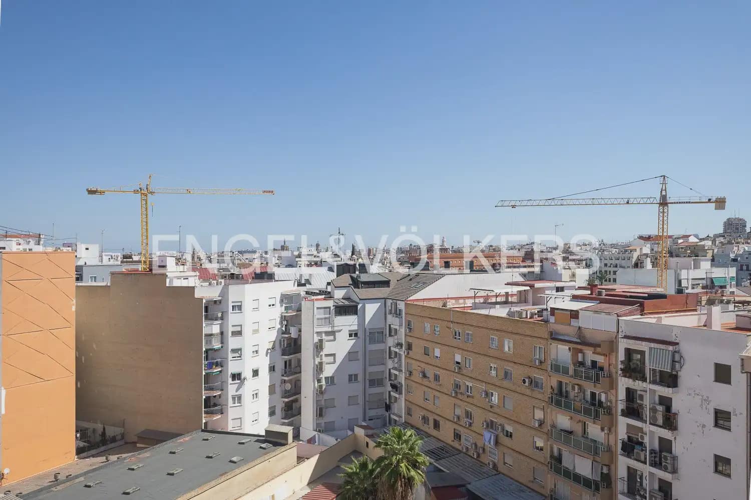 2 quarto Apartamento para arrendar em Valencia cidade com piscina - 2 000 € (Ref: 10120269)