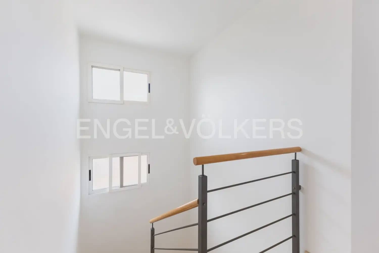 Adosado de 3 habitaciones en Almassora / Almazora en venta con piscina garaje - 325.000 € (Ref: 10120650)