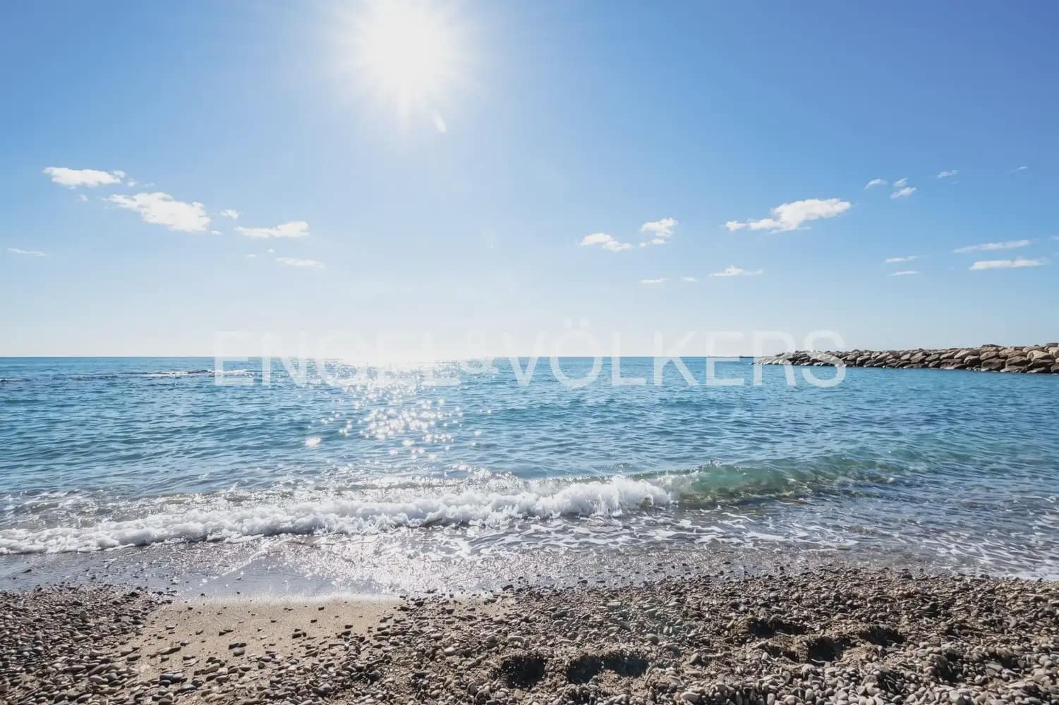 Adosado de 3 habitaciones en Almassora / Almazora en venta con piscina garaje - 325.000 € (Ref: 10120650)
