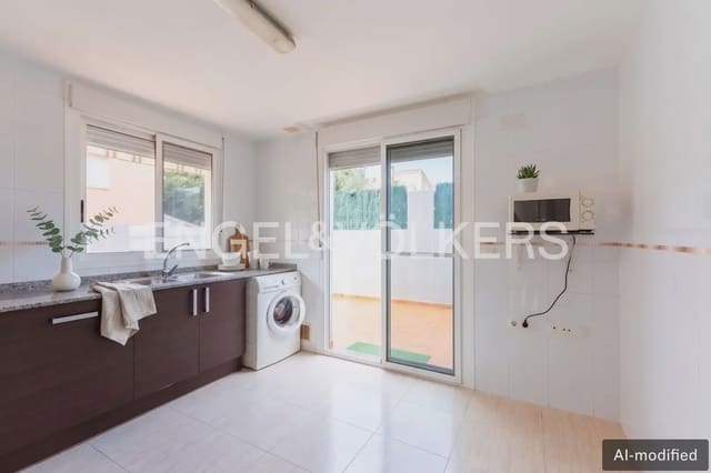 Adosado de 3 habitaciones en Almassora / Almazora en venta con piscina garaje - 325.000 € (Ref: 10120650)