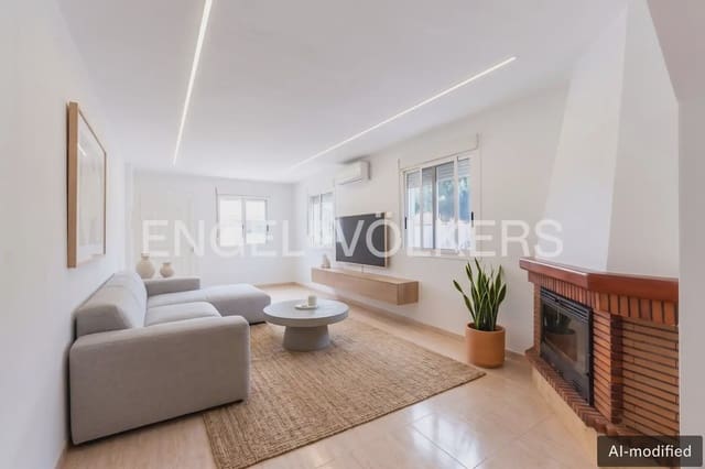 Adosado de 3 habitaciones en Almassora / Almazora en venta con piscina garaje - 325.000 € (Ref: 10120650)