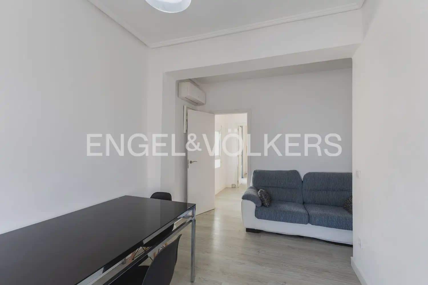 3 bedroom Flat for rent in Valencia city - € 1,395 (Ref: 10120832)