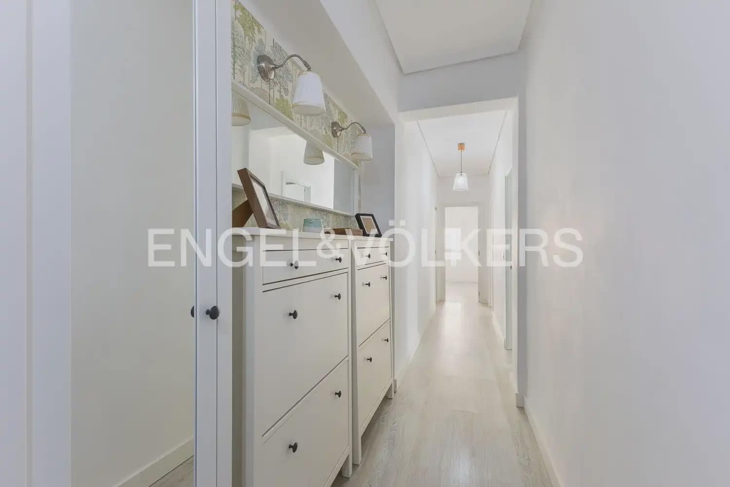 3 bedroom Flat for rent in Valencia city - € 1,395 (Ref: 10120832)