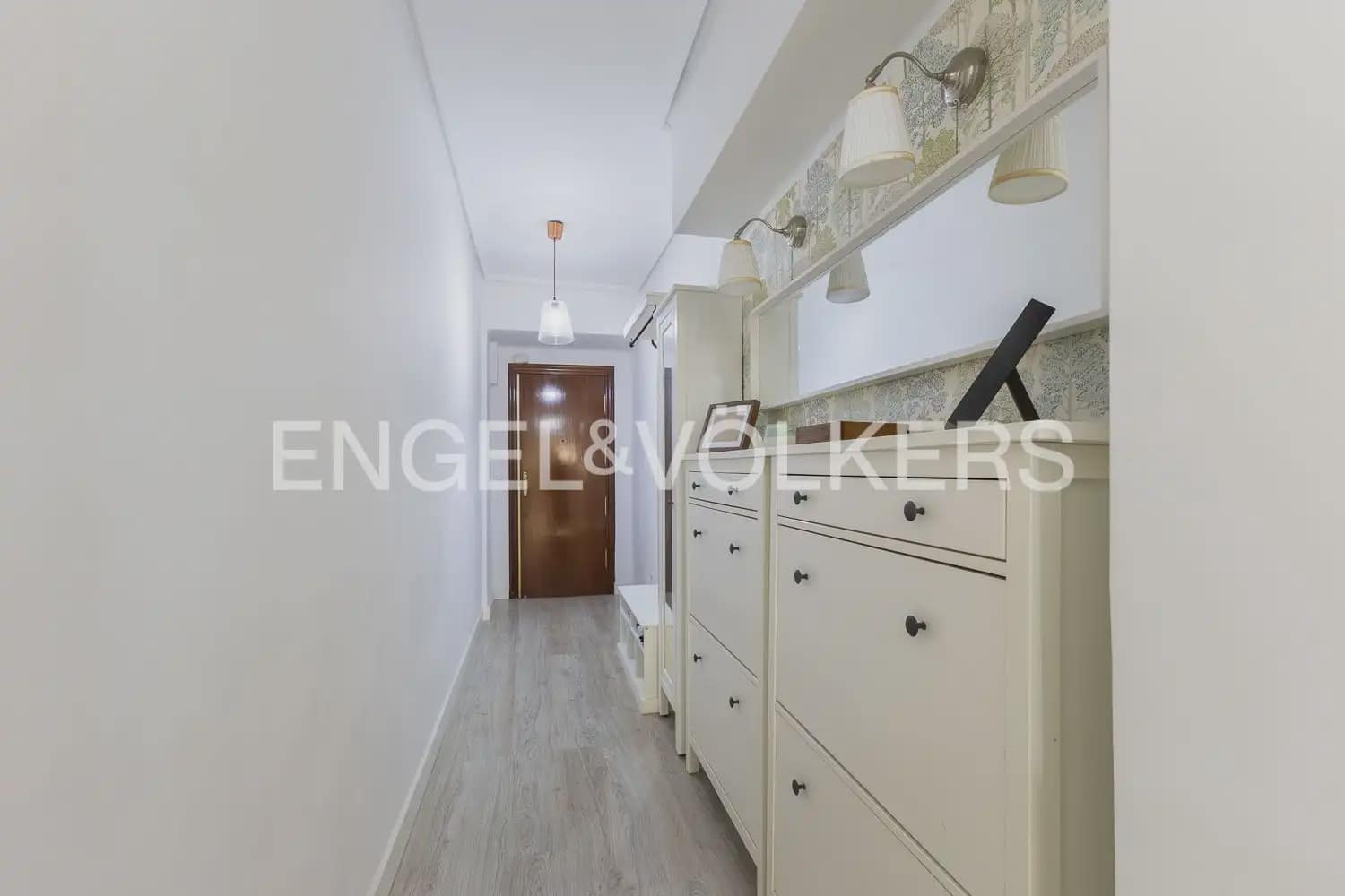 3 bedroom Flat for rent in Valencia city - € 1,395 (Ref: 10120832)