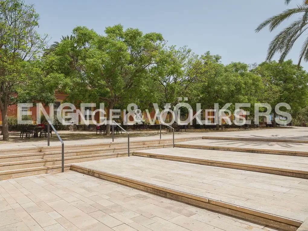 2 slaapkamer Flat te koop in Valencia stad - € 320.000 (Ref: 10120833)