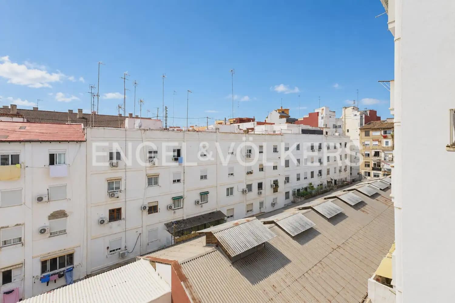 2 slaapkamer Flat te koop in Valencia stad - € 320.000 (Ref: 10120833)