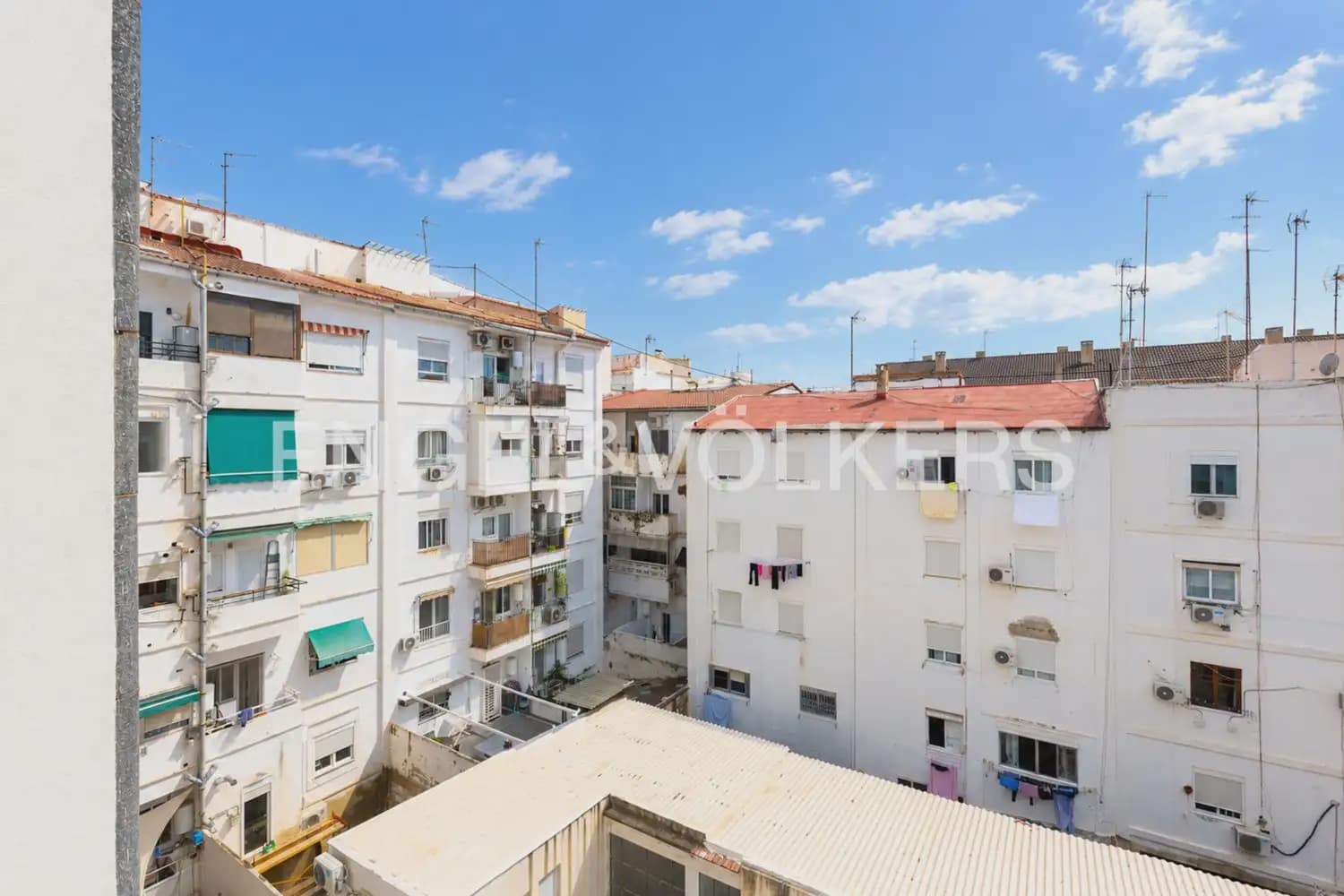 2 slaapkamer Flat te koop in Valencia stad - € 320.000 (Ref: 10120833)