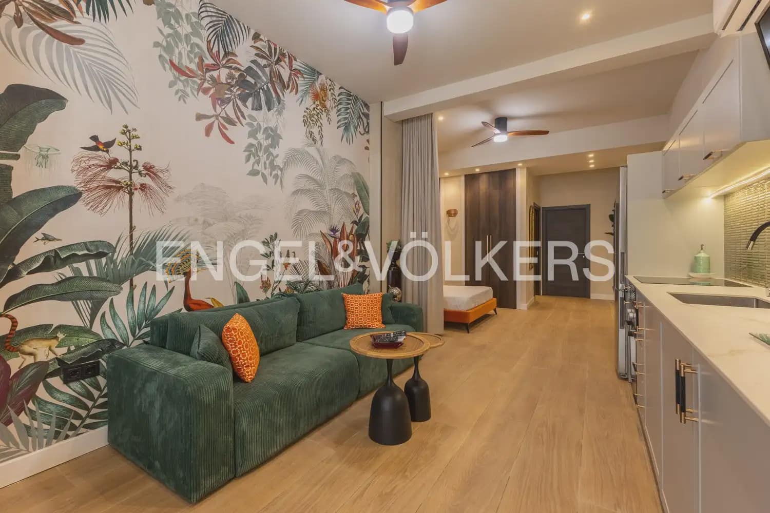 1 bedroom Flat for rent in Valencia city - € 1,300 (Ref: 10120834)