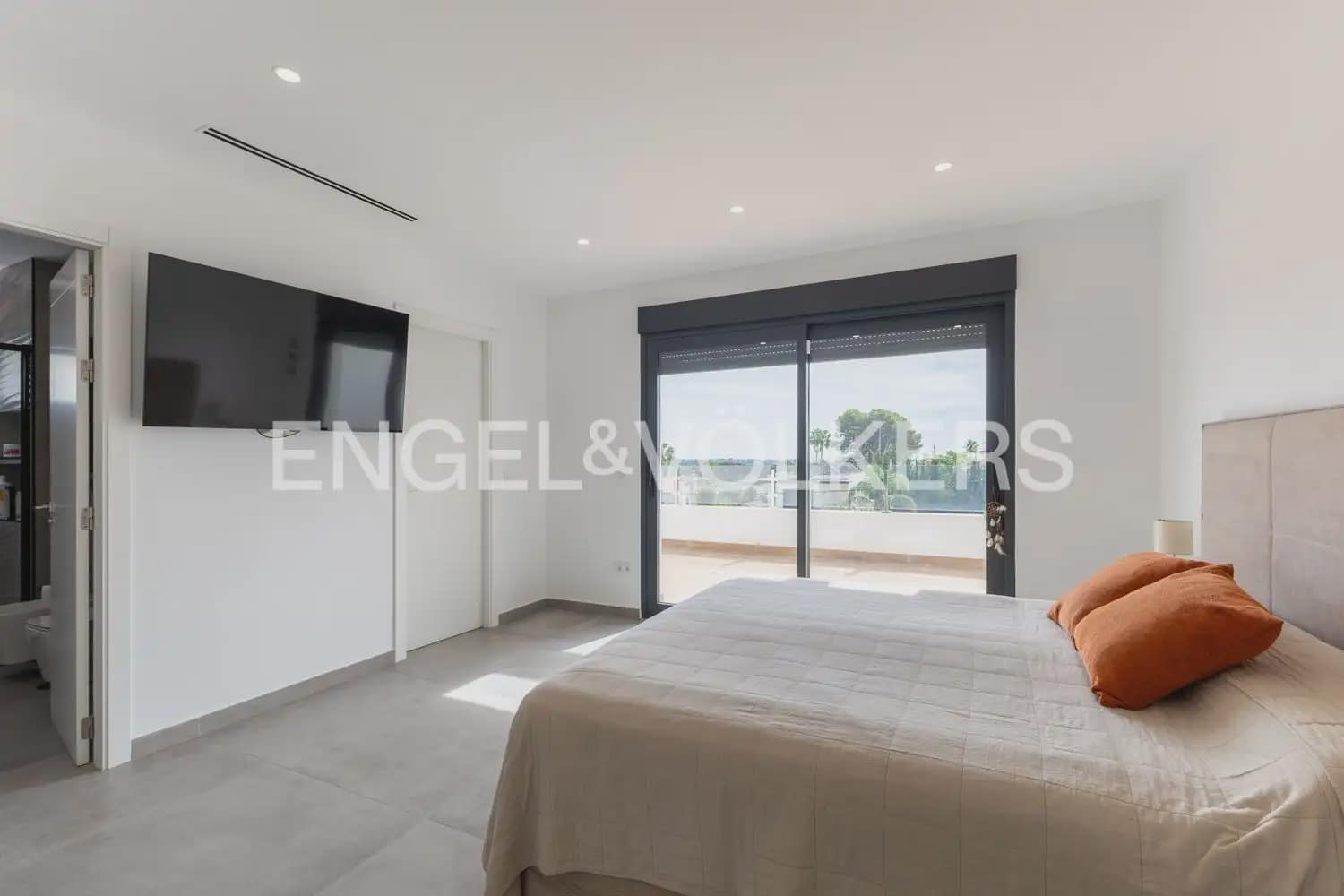 4 Zimmer Villa zu verkaufen in Betera mit Pool Garage - 850.000 € (Ref: 10121086)