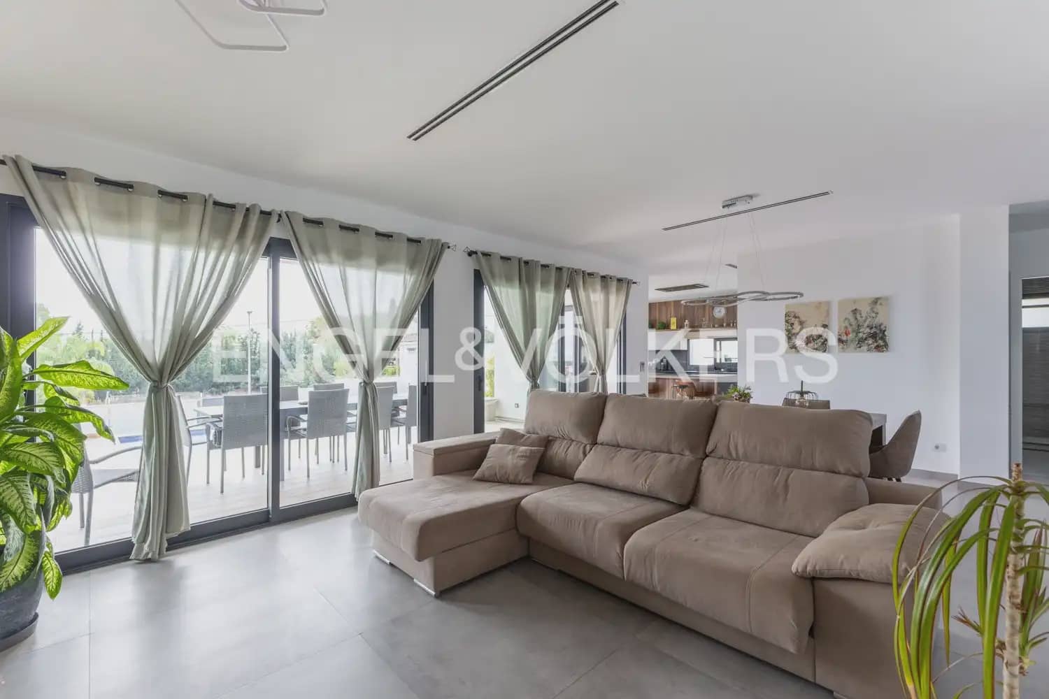 4 Zimmer Villa zu verkaufen in Betera mit Pool Garage - 850.000 € (Ref: 10121086)