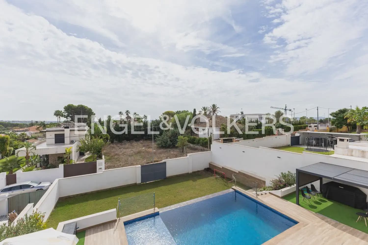 4 Zimmer Villa zu verkaufen in Betera mit Pool Garage - 850.000 € (Ref: 10121086)