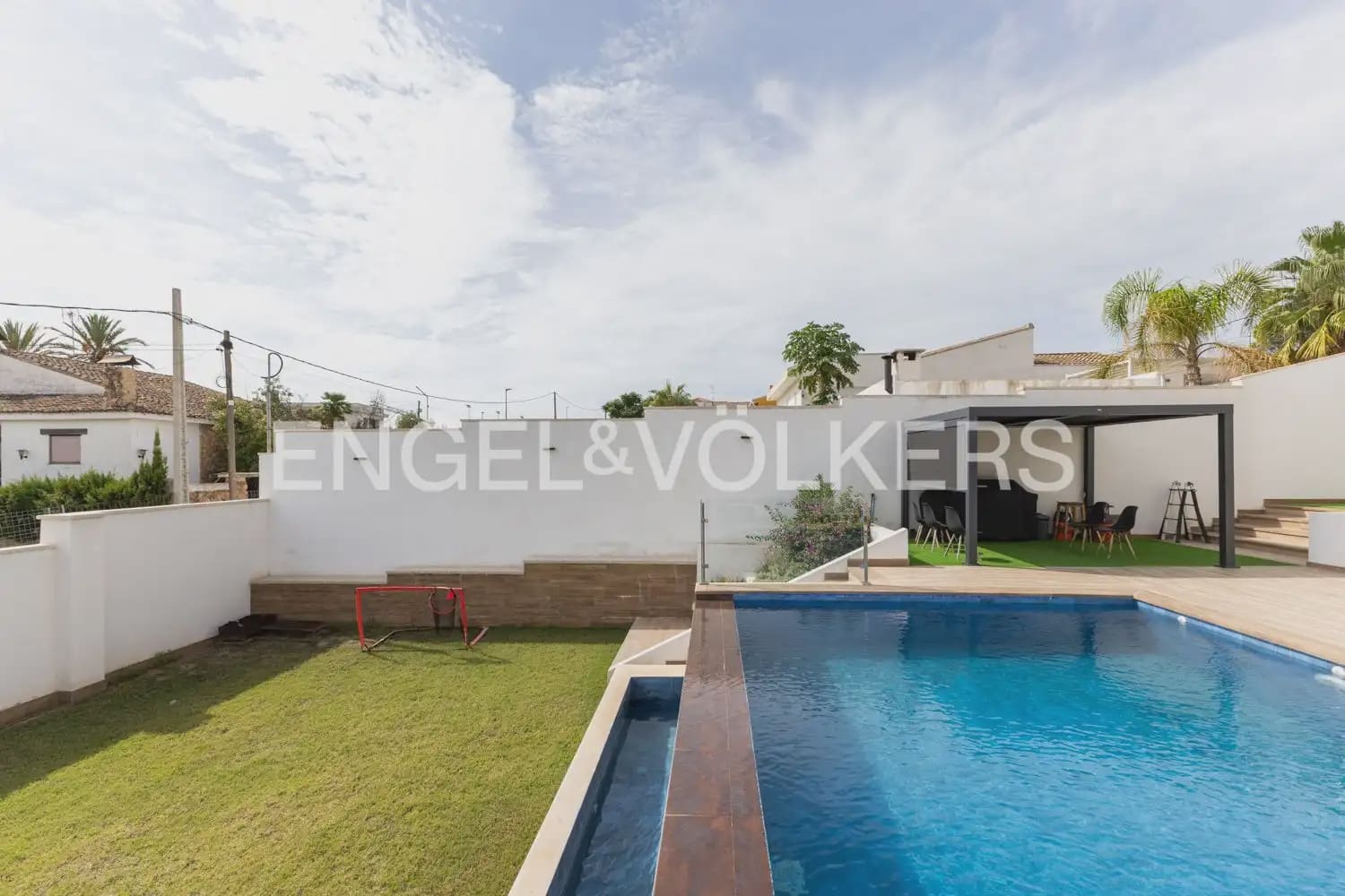 4 Zimmer Villa zu verkaufen in Betera mit Pool Garage - 850.000 € (Ref: 10121086)