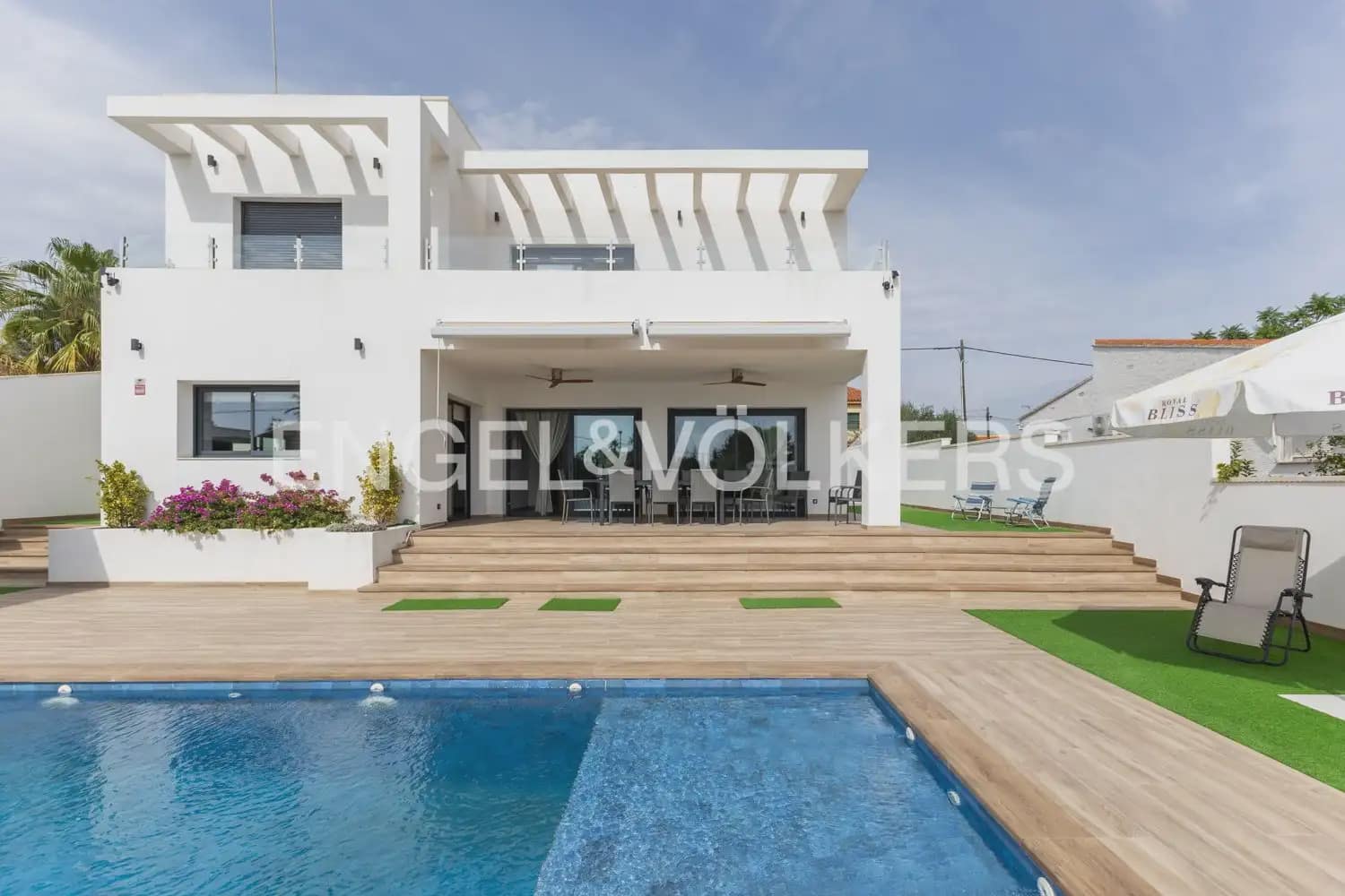 4 Zimmer Villa zu verkaufen in Betera mit Pool Garage - 850.000 € (Ref: 10121086)