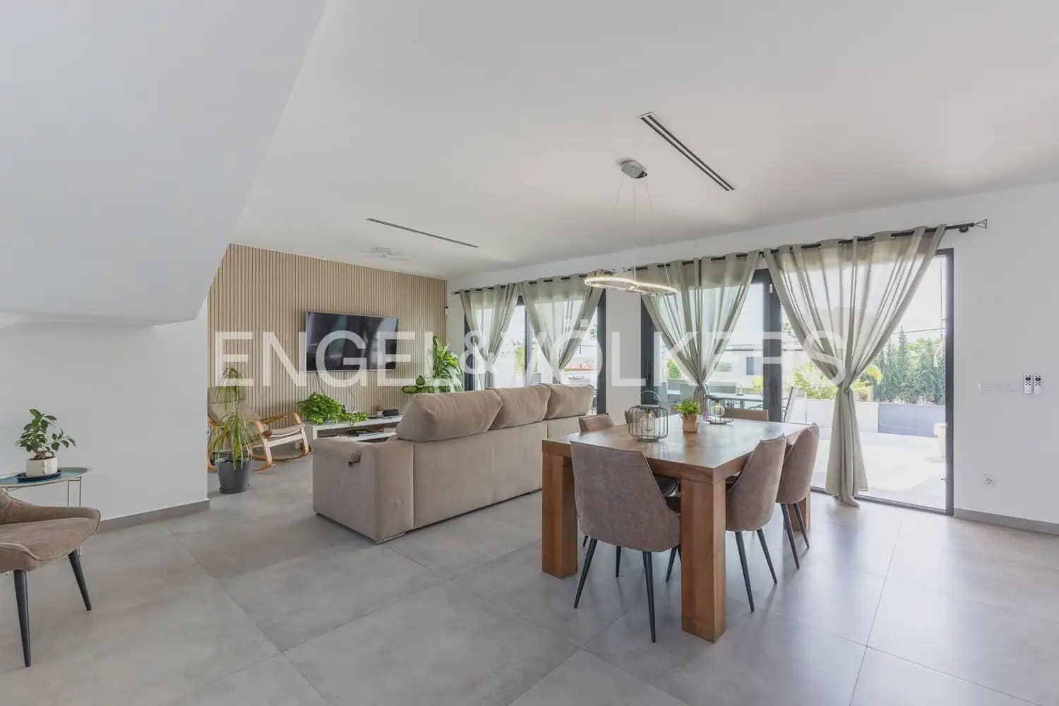 4 Zimmer Villa zu verkaufen in Betera mit Pool Garage - 850.000 € (Ref: 10121086)