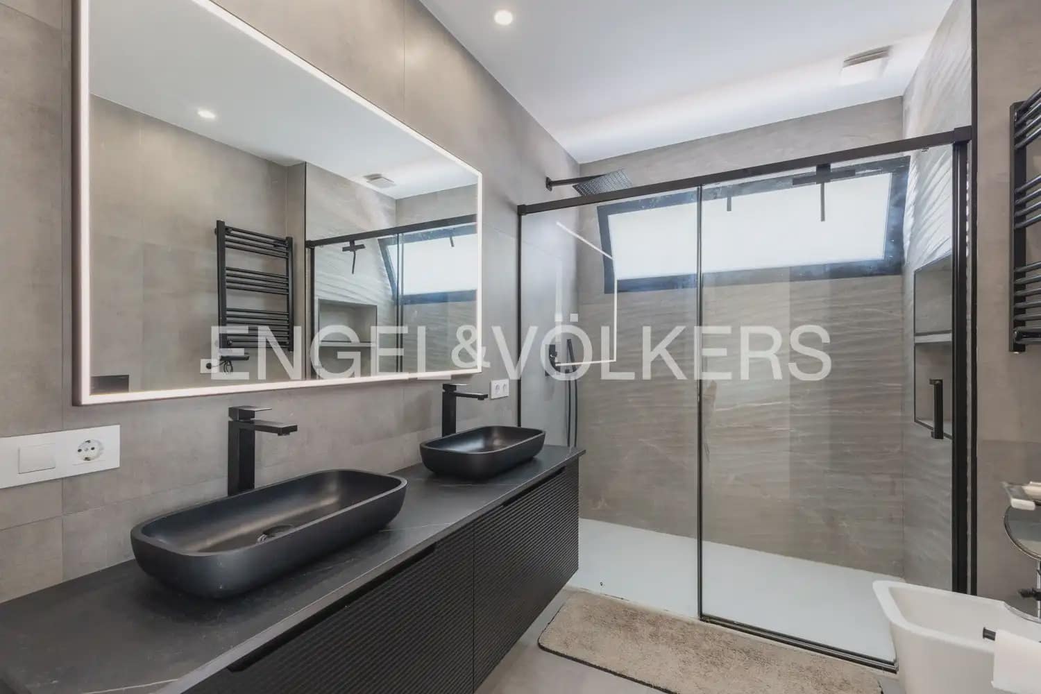 4 Zimmer Villa zu verkaufen in Betera mit Pool Garage - 850.000 € (Ref: 10121086)
