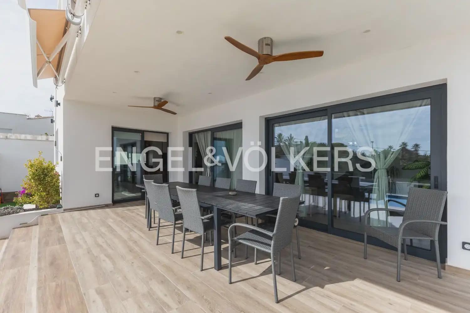 4 Zimmer Villa zu verkaufen in Betera mit Pool Garage - 850.000 € (Ref: 10121086)