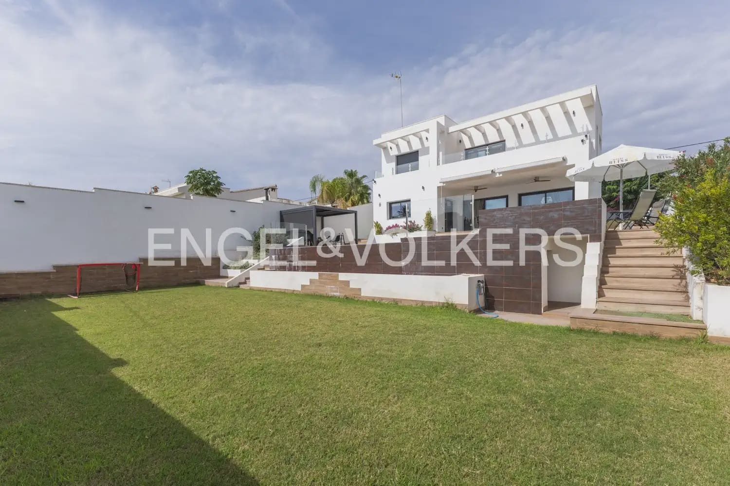 4 Zimmer Villa zu verkaufen in Betera mit Pool Garage - 850.000 € (Ref: 10121086)