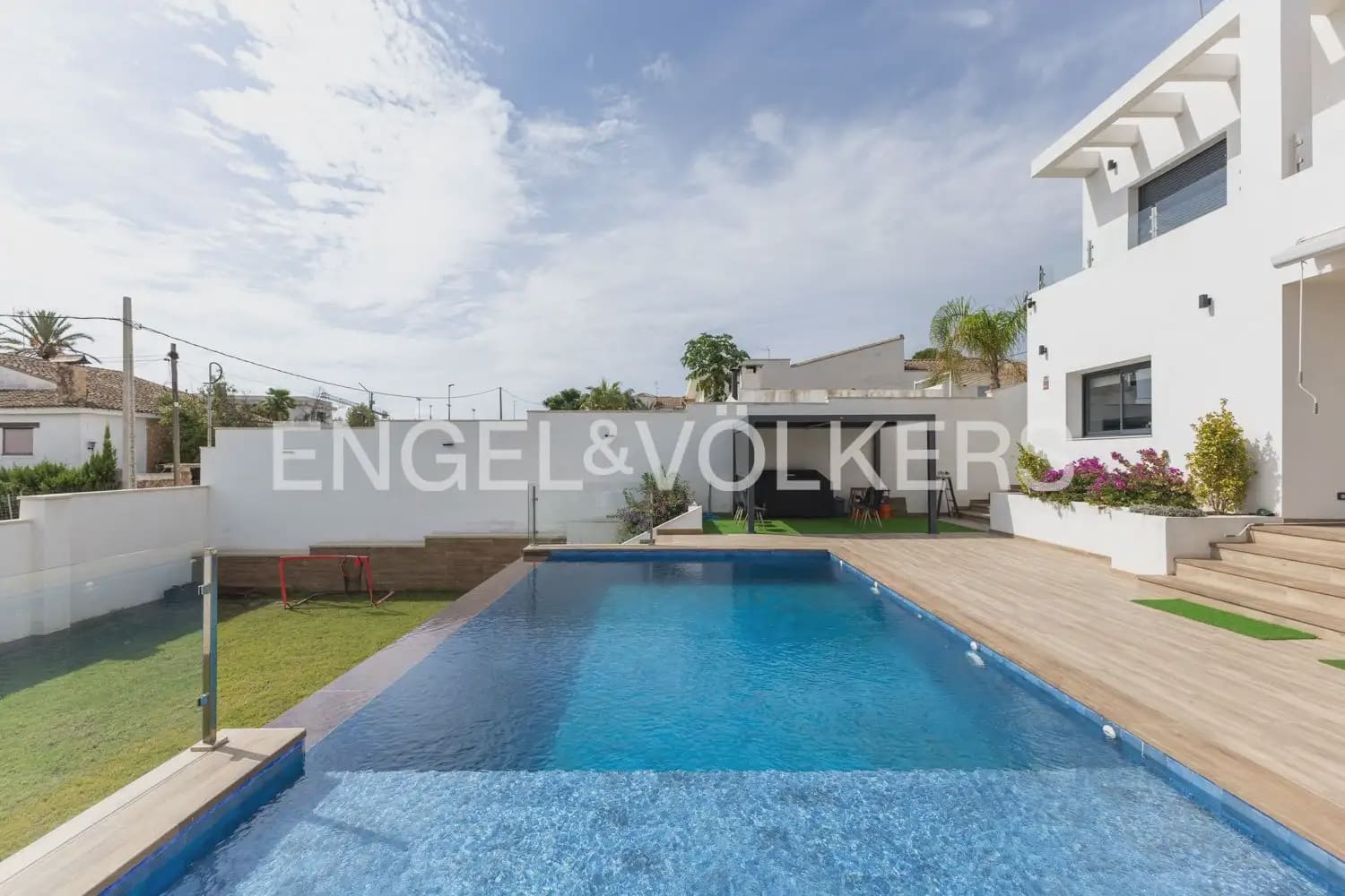 4 Zimmer Villa zu verkaufen in Betera mit Pool Garage - 850.000 € (Ref: 10121086)